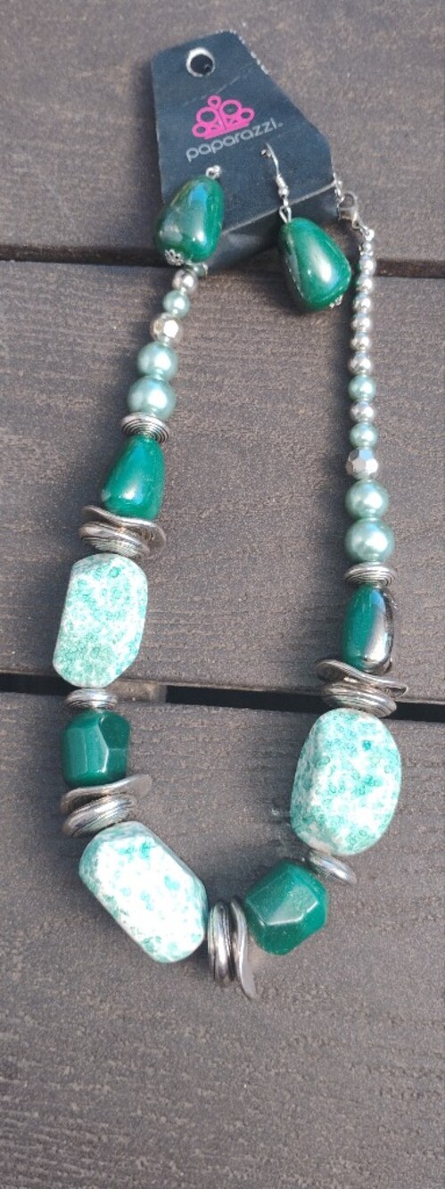 paparazzi Teal and Aqua Beaded Statement Necklace